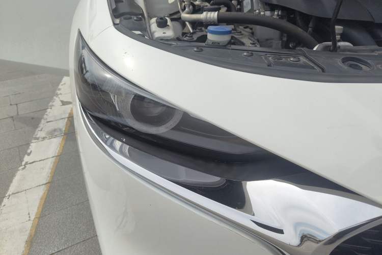 Used Mazda 3 Axela 2022 2.0L Automatic Zhiyao Edition Right Front Headlight