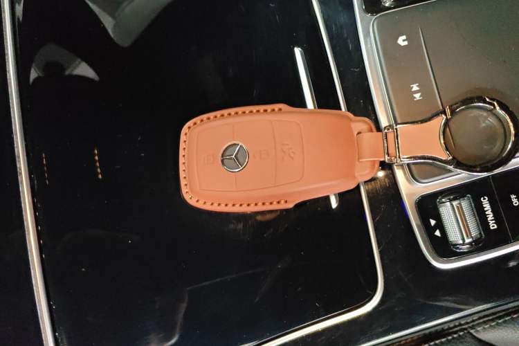 Used Mercedes-Benz GLC 2021 GLC 260 L 4MATIC Dynamic Edition Vehicle Key