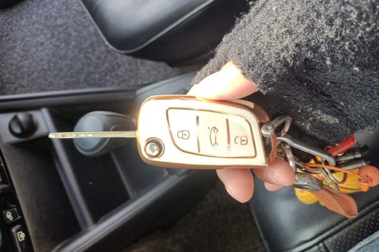 Used Toyota YARiS L Zhi Xiang 2019 1.5E CVT Dynamic Edition China VI compliant
