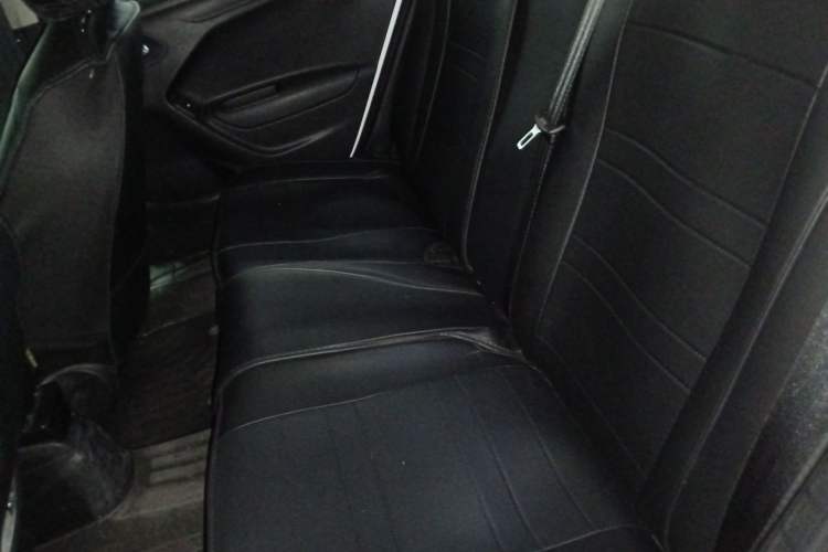 Used Citroen Elysee 2014 1.6L Manual Fashion Model CNG
