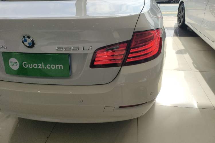 Used BMW 5 Series 2017 525Li Leading Model