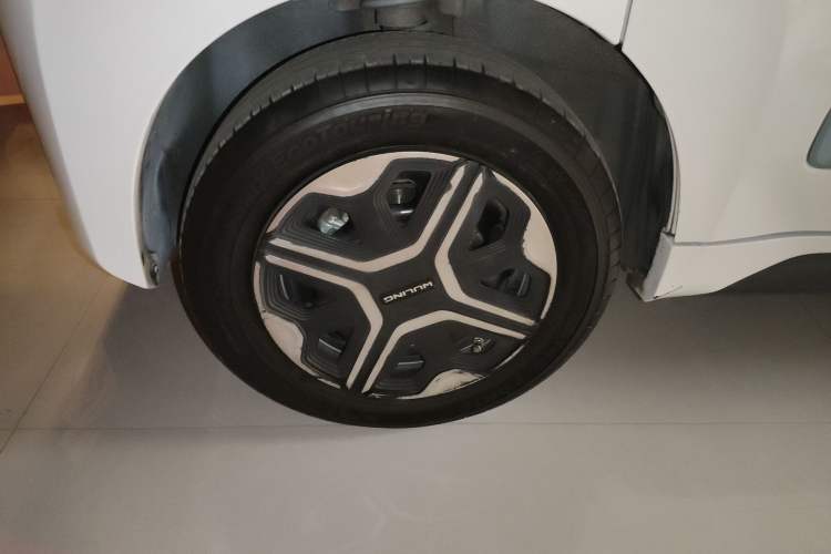 Used Wuling NAMMIEV 2021 Passion Edition Right Rear Wheel Hub