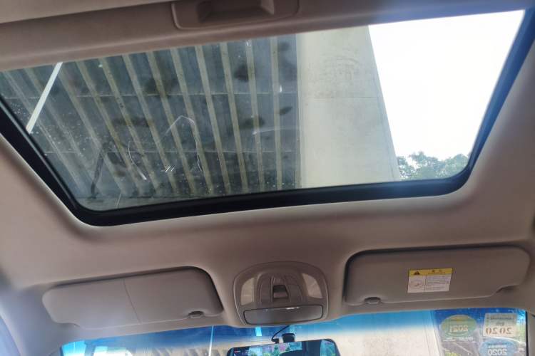 Used Wuling Hongguang S3 2018 1.5T Manual Luxury Model China V Standard