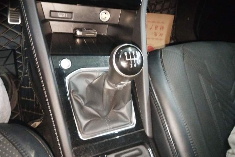 Used Jetta VS5 2022 280TSI Manual Enjoyment Version Gear Lever