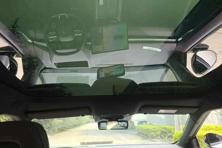 Used XPeng P7 2025 Model—702 Long Range Ultra Headliner