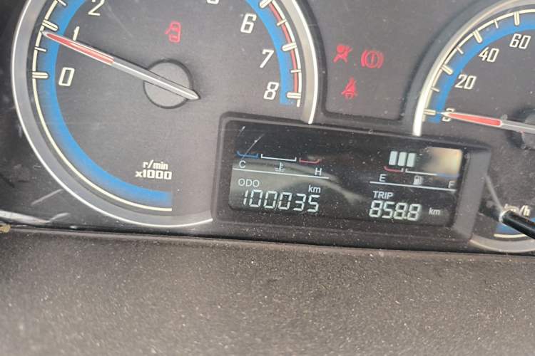 Used Baojun 730 2014 1.5L Manual Luxury Navigation ESP Version 7 Seats