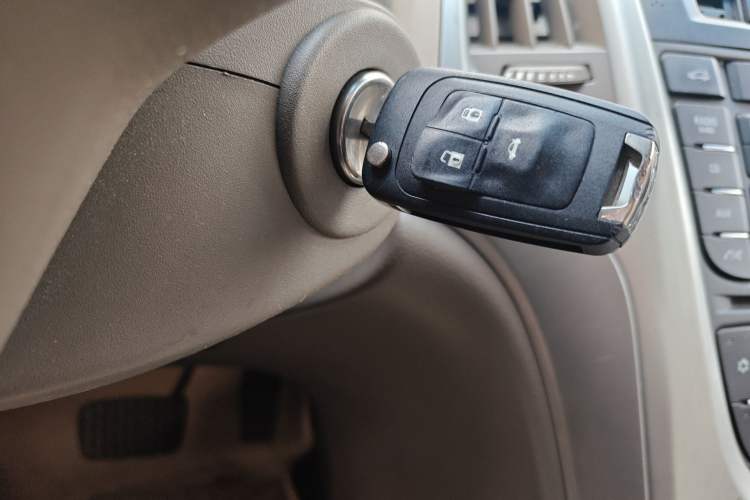 Used Buick GT 2012 GT 1.6L Automatic Comfort Edition Vehicle Key