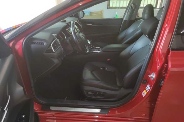 Used Toyota Camry 2018 2.5S Fēngshàng Edition Left Front Seat