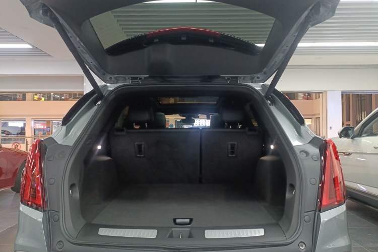 Used Cadillac XT5 2023 2.0T Two-Wheel-Drive Fashion Edition