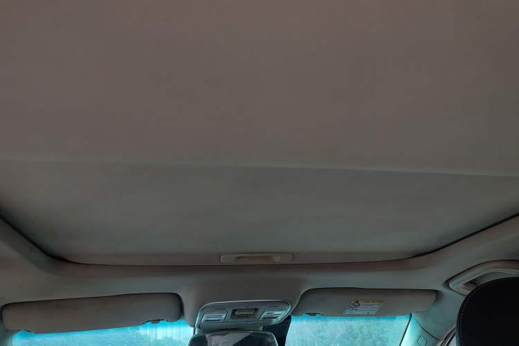 Used Geely Auto Emgrand GL 2017 1.8L DCT Elite Model
