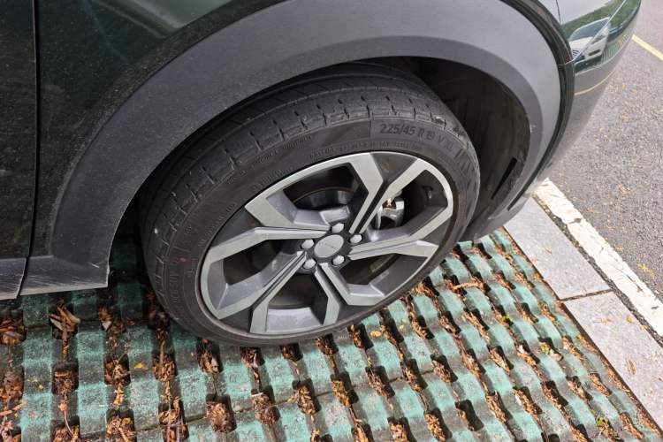 Used Lynk & Co 06 2023 Remix 1.5T Hero