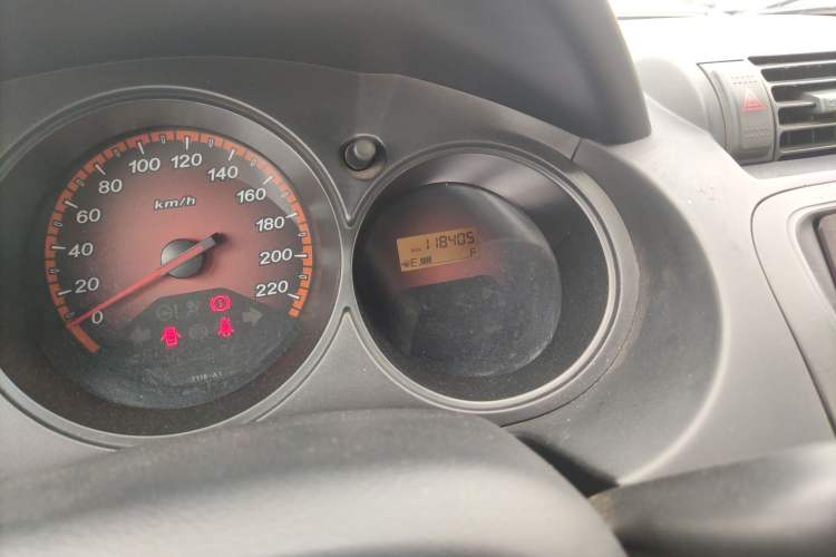 Used Everus S1 2012 1.3L Manual Comfort Edition Odometer Close Up