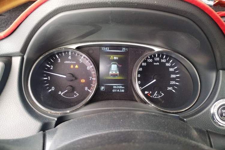 Used Nissan X-Trail 2014 2.0L CVT Comfort Edition 2WD Instrument Cluster