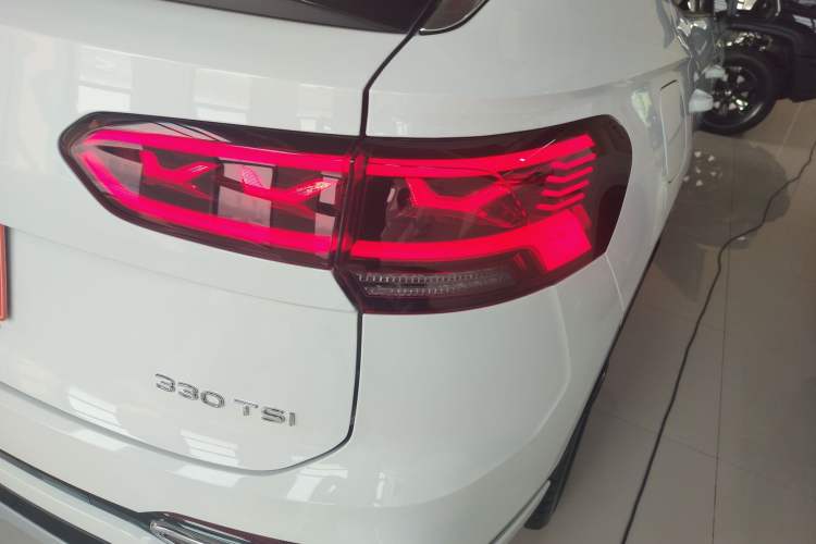 Used Volkswagen Tayron X 2020 330TSI Two-Wheel Drive Luxury Smart Connectivity Version
