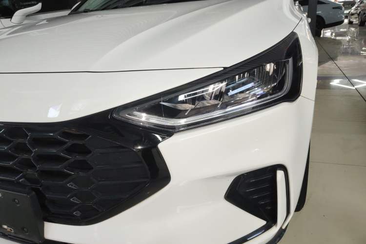 Used Ford Focus 2022 Sedan EcoBoost 180 Automatic Performance Edition
