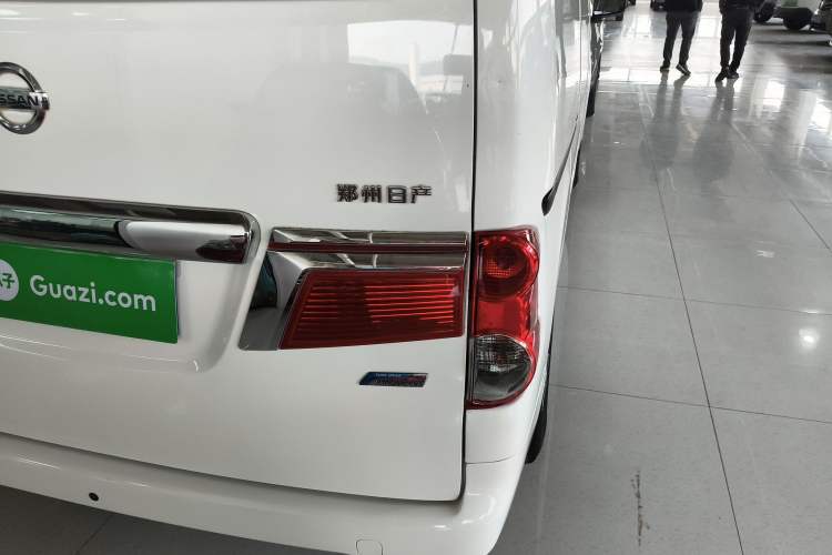 Used Nissan NV200 2016 Revised Version 1.6L CVT Luxury Edition
