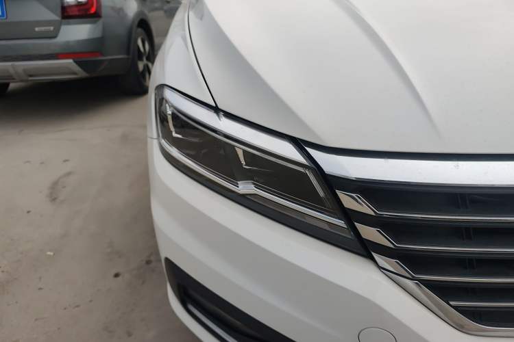 Used Volkswagen Lavida 2019 280TSI DSG Comfort Edition China VI standard Right Front Headlight