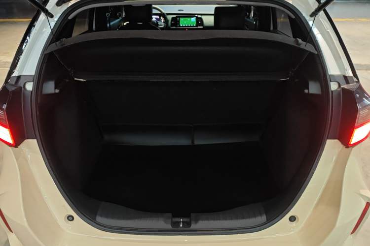 Used Honda LIFE 2021 1.5L CVT SPO-SS Dynamic Edition