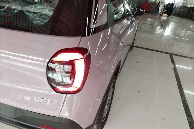 Used AION UT 2025 330 Starlight Edition