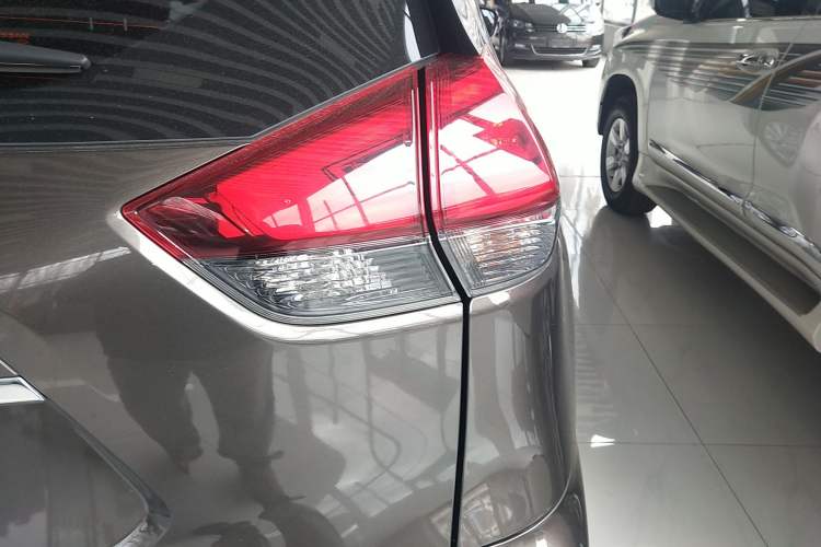 Used Nissan X-Trail 2021 2.0L CVT 2WD XL ITS SmartConnect Comfort Edition
