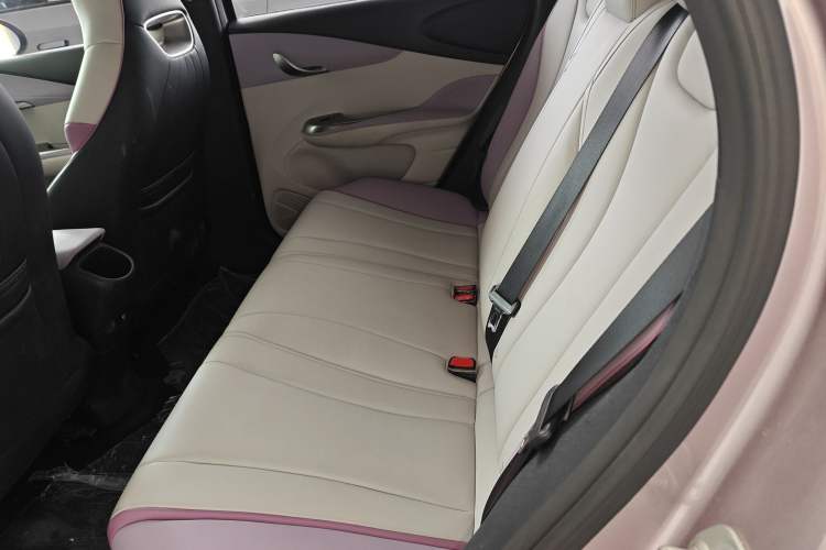 Used BYD Dolphin 2021 405 km Fashion Edition