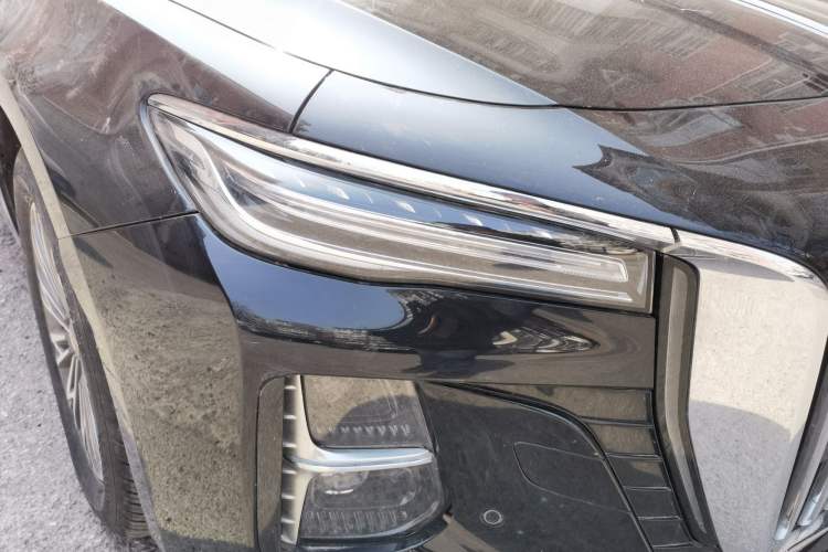 Used Hongqi H5 2023 1.5T DCT Smart Connect Flagship Edition
