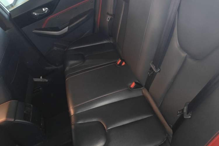 Used Venucia D60 2019 100 000 Honor 1.6L XL CVT Chenku Edition China VI Standard
