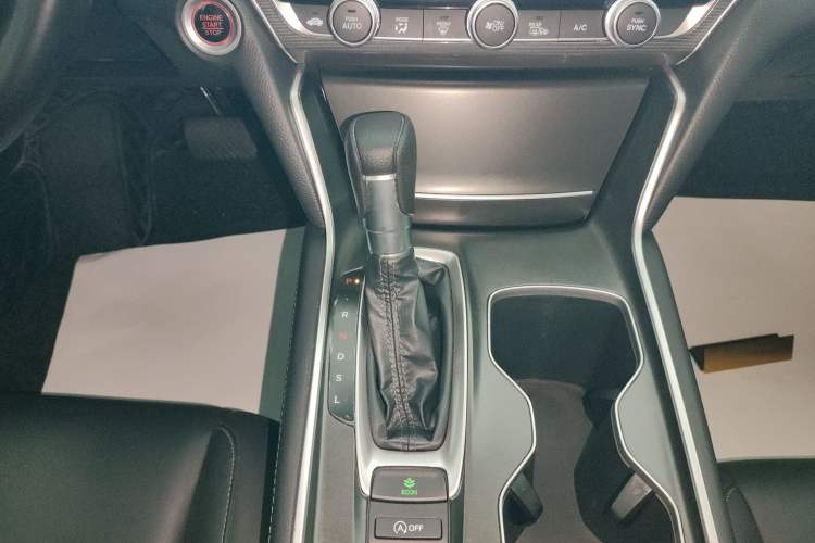 Used Honda Accord 2022 260TURBO Luxury Edition Gear Lever