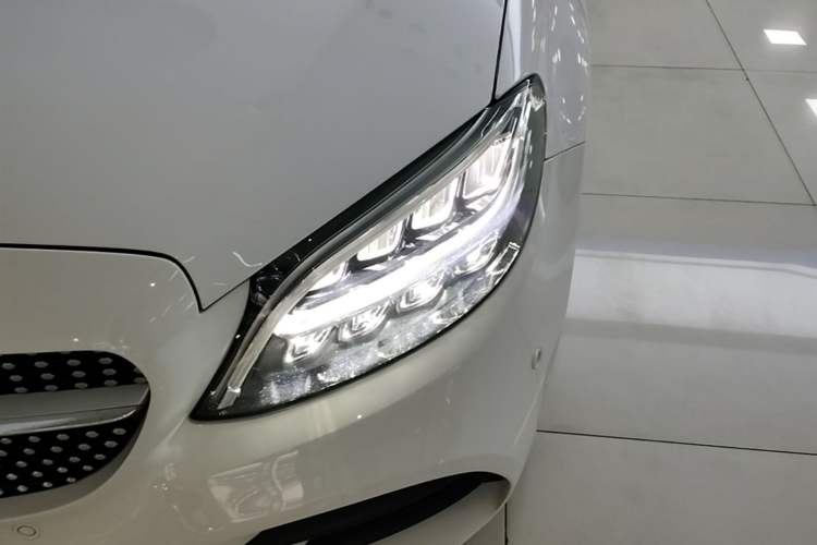 Used Mercedes-Benz C-Class 2021 C 200 L Fashion Edition Sport Version Left Front Headlight