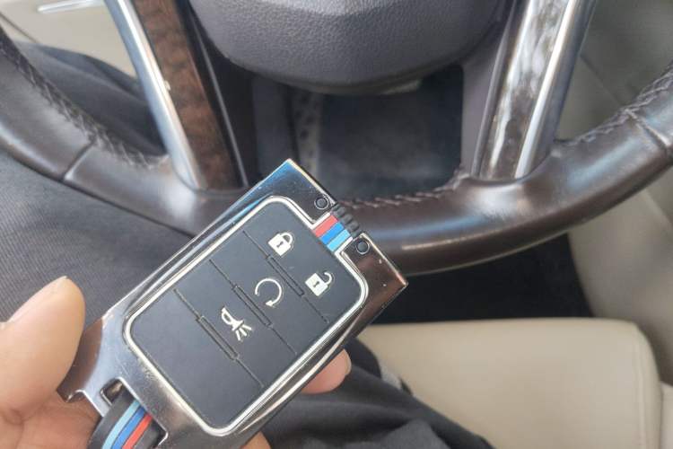 Used Cadillac XTS 2014 28T Comfort Version Vehicle Key