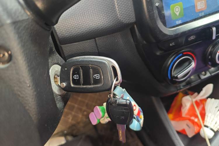 Used Hyundai Verna (older generation) 2017 1.4L Manual Refreshed Version China V Standard
