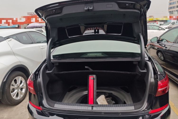 Used Volkswagen Passat 2020 330TSI Elite Edition China VI
