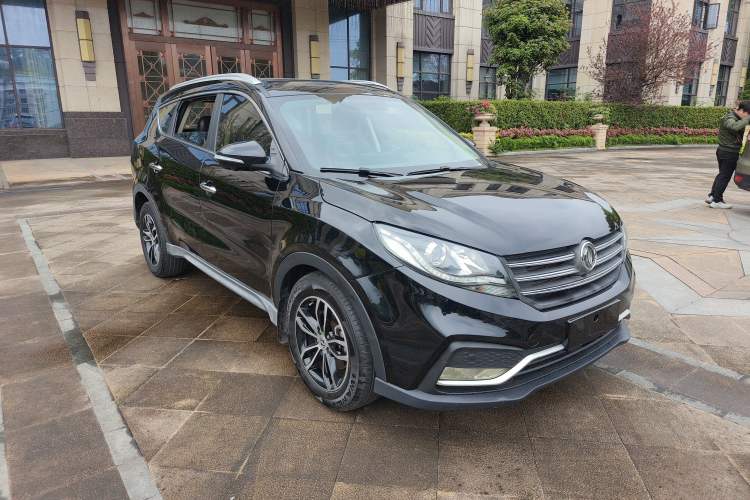 Used Dongfeng Fengon 580 2018 1.5T CVT Luxury Model Front Right 45 Deg