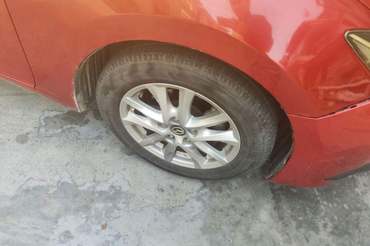 Used Mazda 3 Axela 2016 Sedan 1.5L Automatic Luxury Model Right Front Wheel Hub