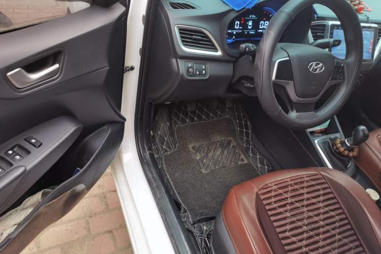 Used Hyundai Verna (new generation) 2020 1.4L Manual GS Youth Edition
