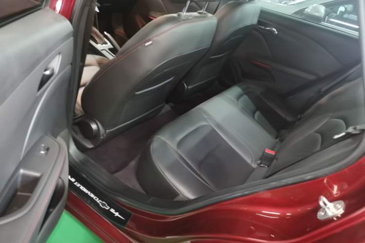 Used Chevrolet Monza 2020 Light Hybrid RS 330T Automatic Comfort Edition Left Rear Seat