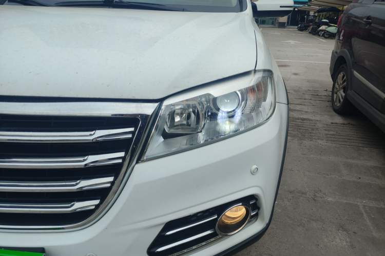 Used Haval H6 2015 Sport Edition 1.5T Automatic Two-Wheel Drive Luxury Model
