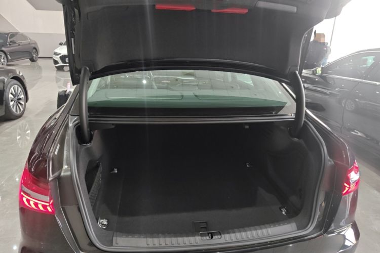 Used Audi A6L 2023 40 TFSI Luxury Prestige Edition
