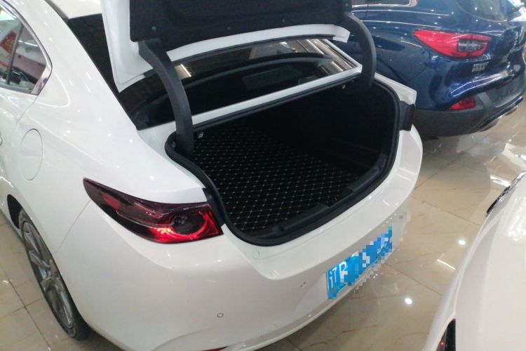 Used Mazda 3 Axela 2020 2.0L Automatic Zhiya Edition
