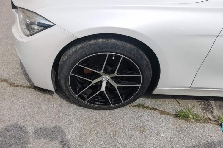 Used BMW 3 Series 2016 316i Fashion Model