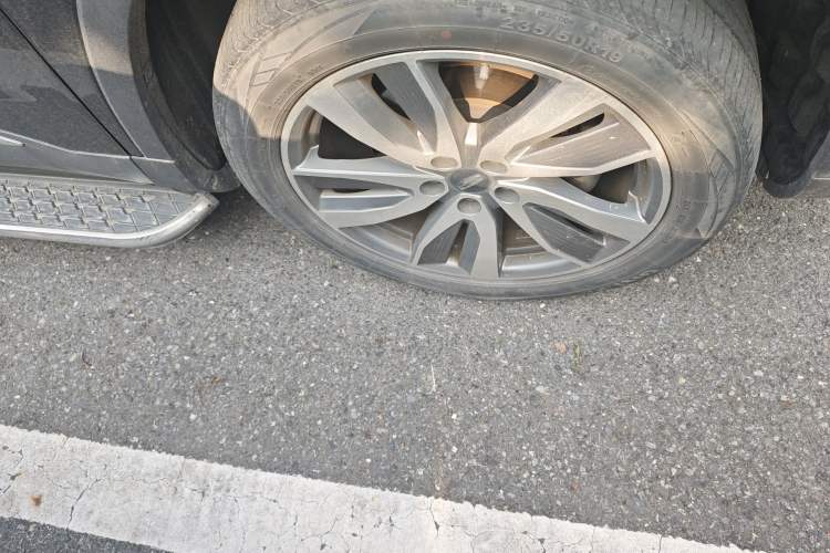 Used Geely Auto Haoyue 2022 1.8TD Automatic Prestige 7-Seater