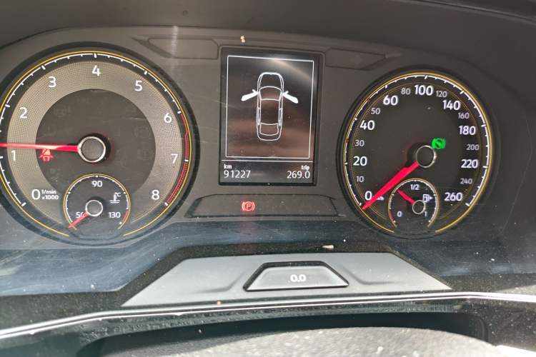 Used Volkswagen Lavida 2018 1.5L Automatic Comfort Edition China V Standard Odometer Close Up