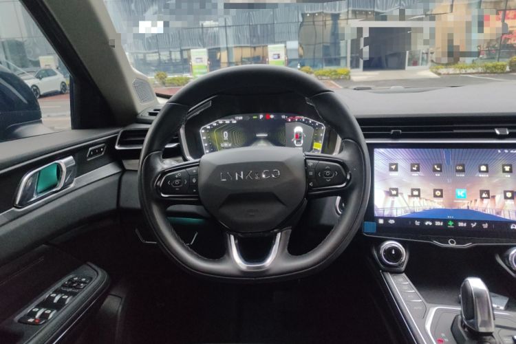 Used Lynk & Co 01 2021 2.0TD Two-Wheel-Drive Pro Trim Steering Wheel