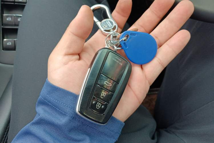 Used Toyota Avalon 2022 2.0L Luxury Edition