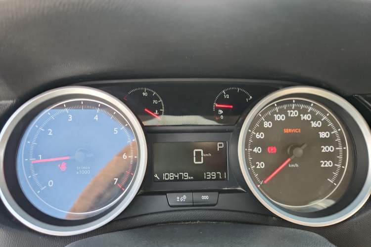 Used Peugeot 408 2014 1.8L Automatic Luxury Edition Instrument Cluster