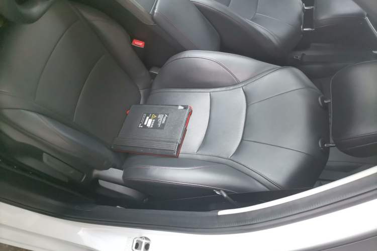 Used Roewe i5 2023 1.5L CVT Luxury Edition Left Front Seat