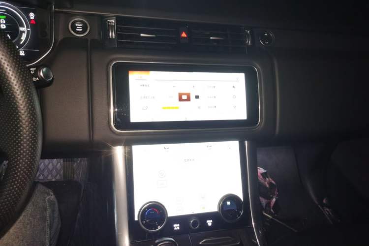 Used Land Rover Range SportNew Energy 2022 P400e SE Audio And AC Panel