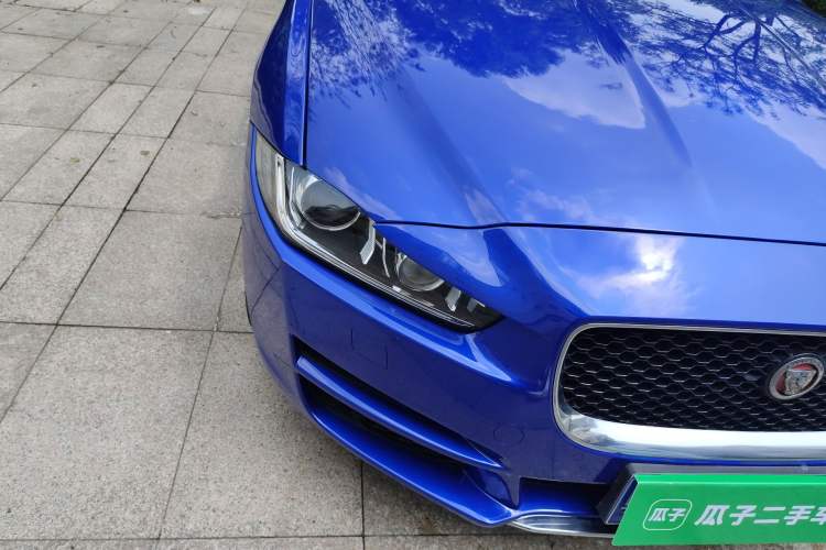 Used Jaguar XEL 2019 2.0T 200 PS Deluxe Edition Right Front Headlight