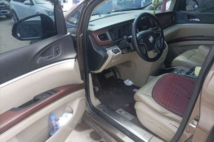 Used Buick GL8 2015 2.4L Luxury Business Premium Edition Driver Seat