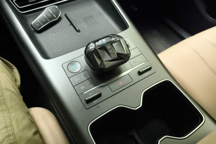 Used BYD Song Pro New Energy 2025 Second-Generation DM-i 115KM Overachiever Trim
